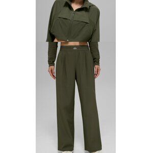 ALO LIMITED OLIVE GREEN CROPPED PLAYMEKER JACKET & SUIT UP TROUSER SET SIZE MED